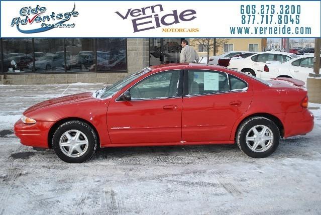 Oldsmobile Alero 3.5L Coupe Sedan