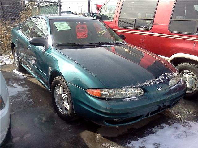 Oldsmobile Alero 2003 photo 1