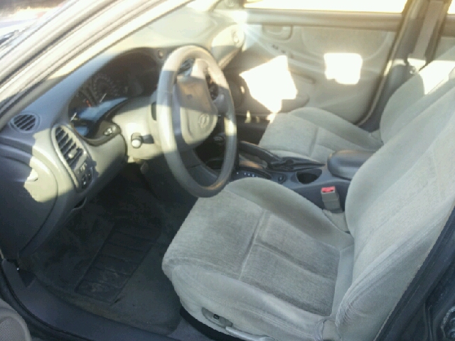 Oldsmobile Alero 2003 photo 2