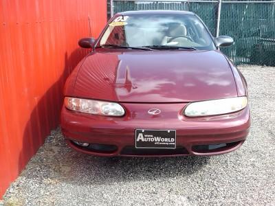 Oldsmobile Alero 2003 photo 2