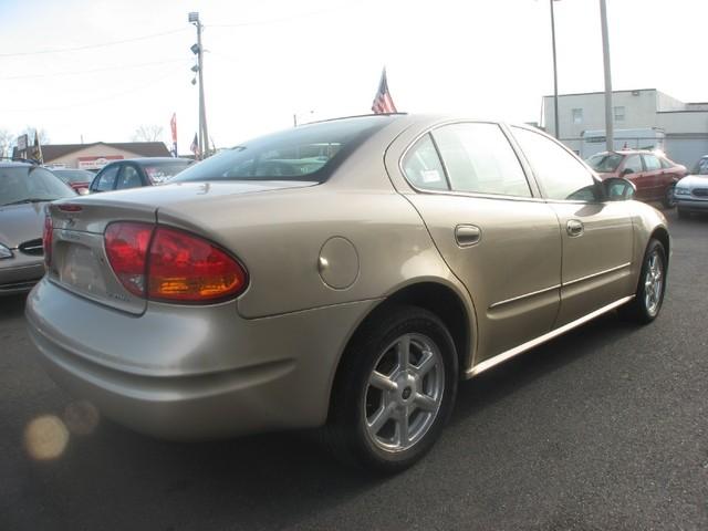 Oldsmobile Alero 2003 photo 4
