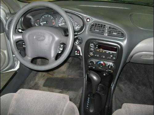 Oldsmobile Alero 2003 photo 4