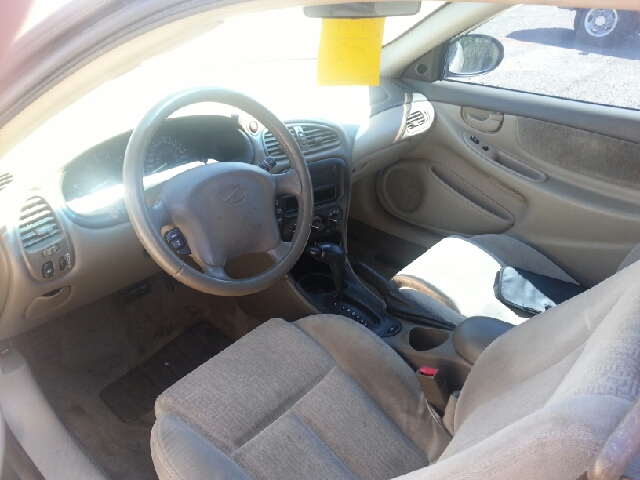 Oldsmobile Alero 2003 photo 1