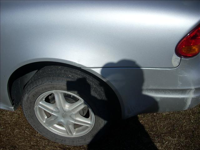 Oldsmobile Alero 2003 photo 3