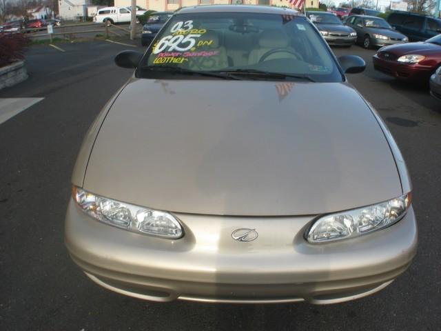 Oldsmobile Alero 2003 photo 1