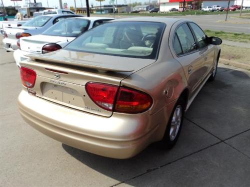 Oldsmobile Alero 2003 photo 1