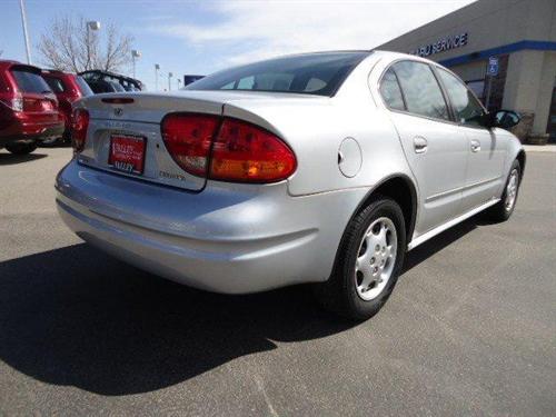 Oldsmobile Alero 2003 photo 3