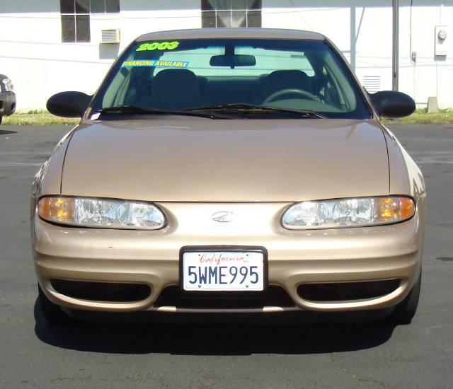 Oldsmobile Alero 3.5L Coupe Sedan