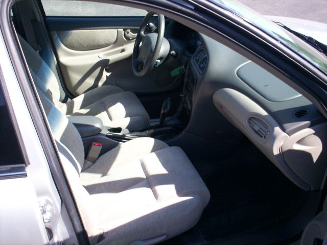 Oldsmobile Alero 2003 photo 5