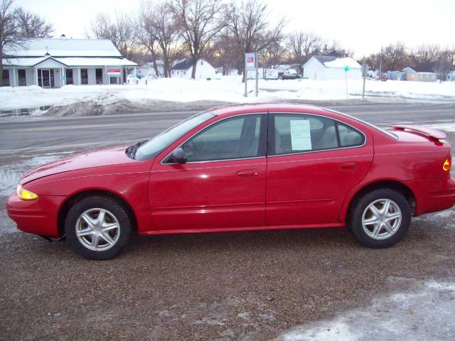 Oldsmobile Alero 2003 photo 3