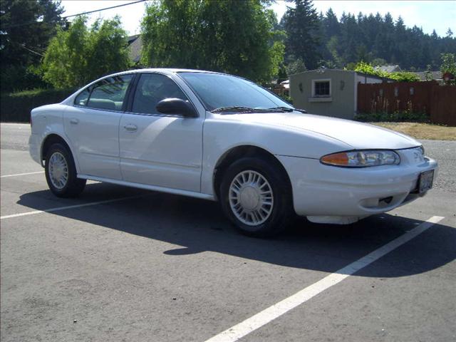 Oldsmobile Alero 2003 photo 3