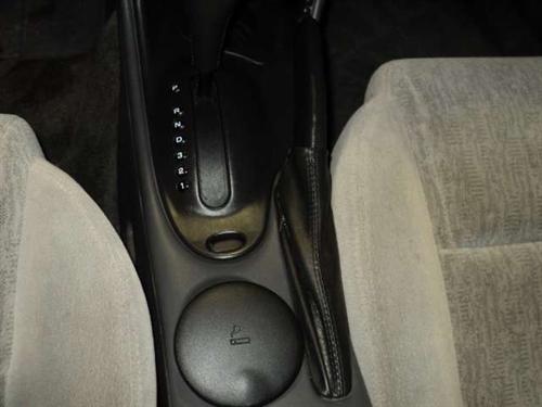 Oldsmobile Alero 2003 photo 3