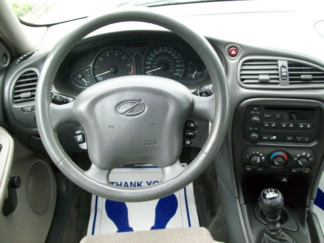 Oldsmobile Alero Premier Nav AWD Sedan