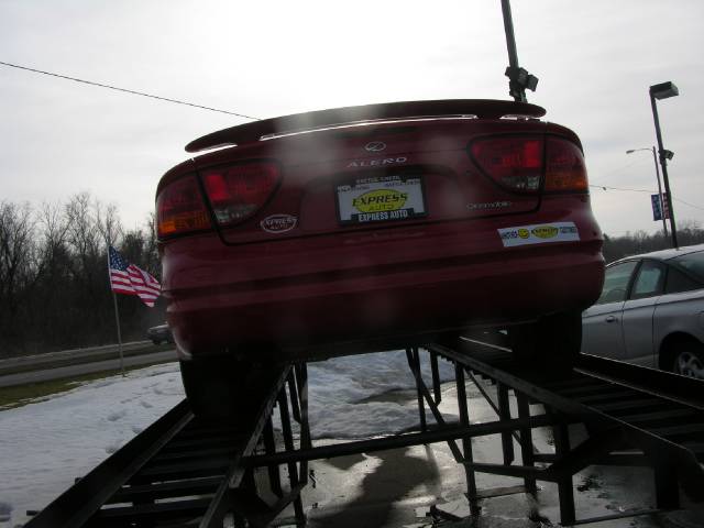 Oldsmobile Alero 2003 photo 2