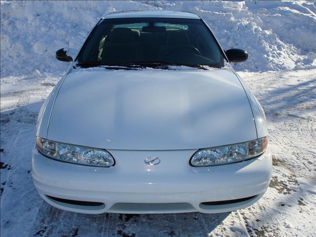 Oldsmobile Alero 2003 photo 1
