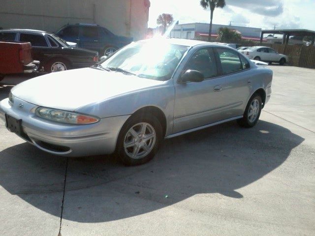 Oldsmobile Alero 2004 photo 4