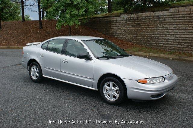 Oldsmobile Alero Unknown Sedan