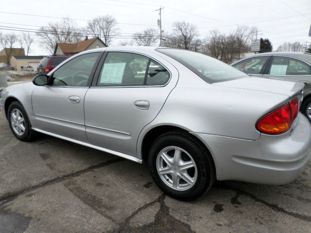 Oldsmobile Alero 2004 photo 4