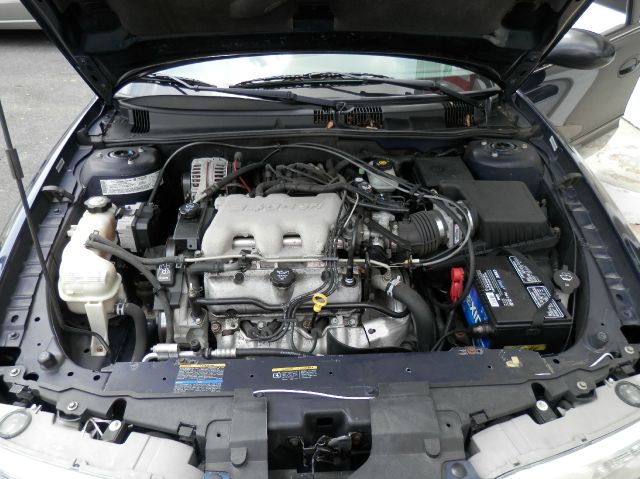 Oldsmobile Alero 2004 photo 4