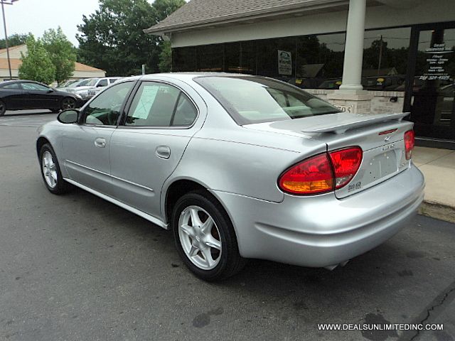 Oldsmobile Alero 2004 photo 3