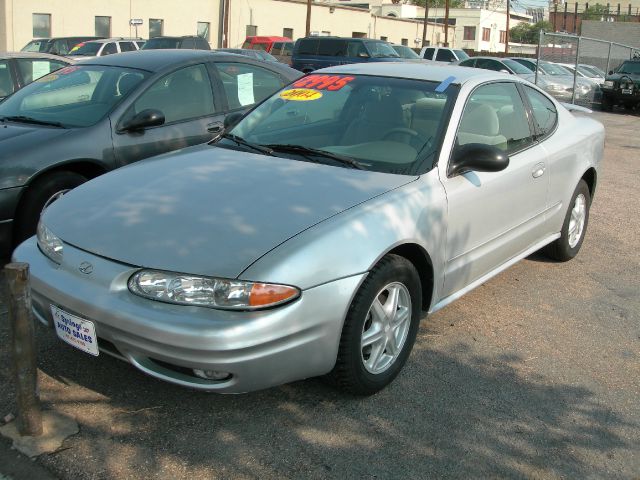 Oldsmobile Alero 2004 photo 4