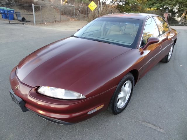 Oldsmobile Aurora 1997 photo 2