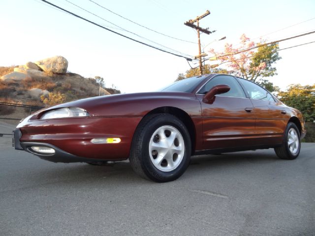 Oldsmobile Aurora 1997 photo 3