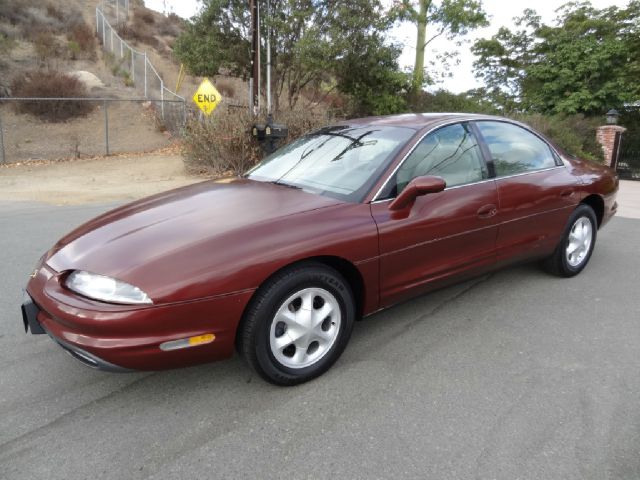 Oldsmobile Aurora 1997 photo 4