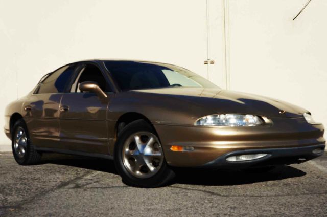 Oldsmobile Aurora 1998 photo 1