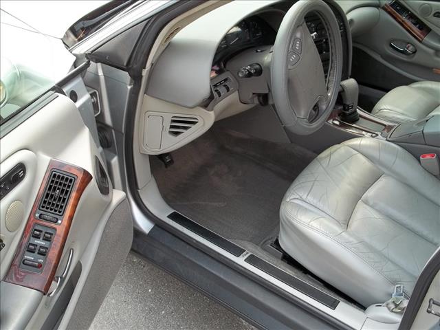 Oldsmobile Aurora 1999 photo 1