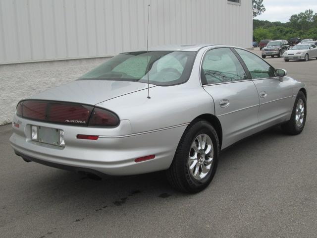Oldsmobile Aurora 1999 photo 1