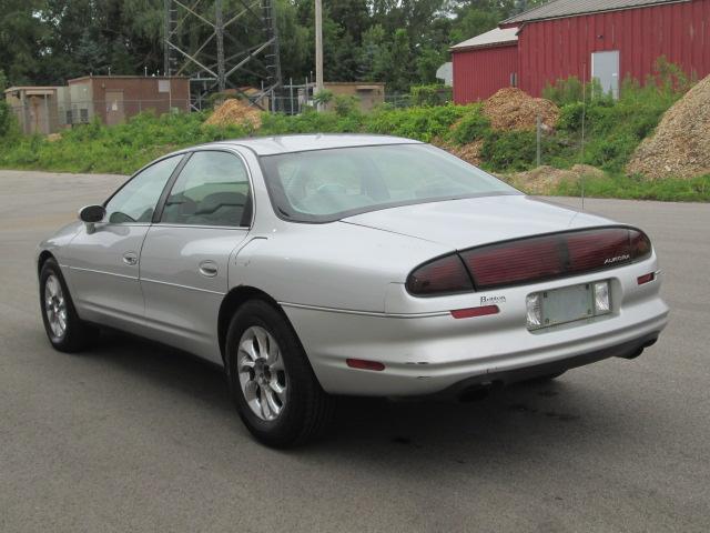 Oldsmobile Aurora 1999 photo 4