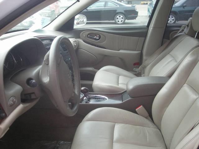 Oldsmobile Aurora Unknown Sedan