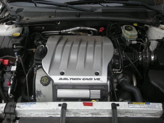 Oldsmobile Aurora 2001 photo 1