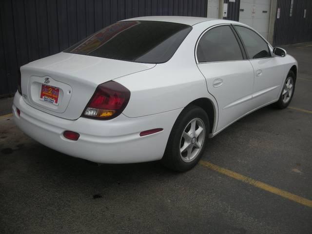 Oldsmobile Aurora 2001 photo 2