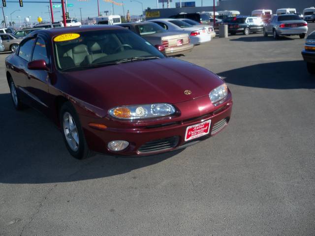 Oldsmobile Aurora 3 Sedan