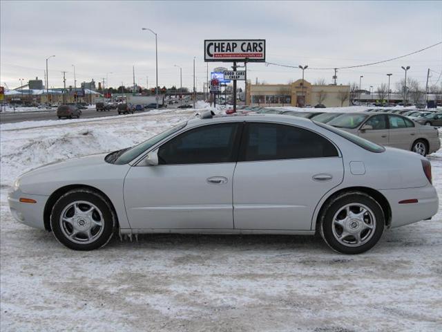 Oldsmobile Aurora Slequad Cab Sedan