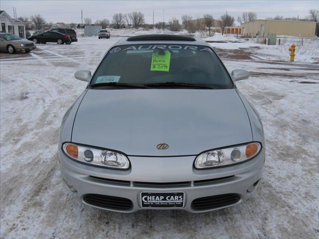Oldsmobile Aurora 2001 photo 1