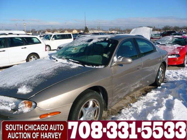 Oldsmobile Aurora 2001 photo 1