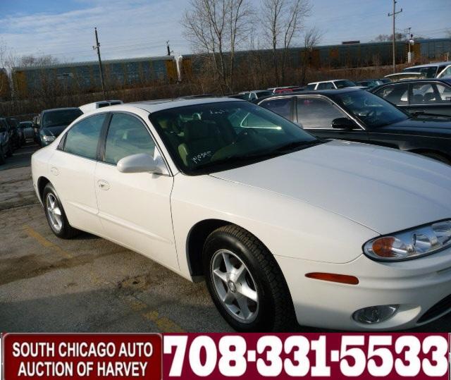 Oldsmobile Aurora 2001 photo 1
