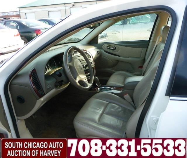 Oldsmobile Aurora 2001 photo 3