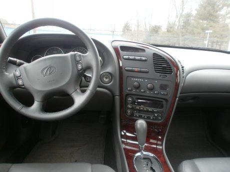 Oldsmobile Aurora 2001 photo 4