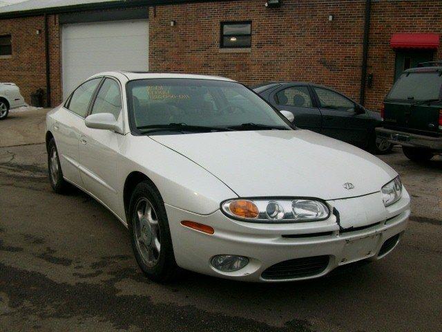 Oldsmobile Aurora 2001 photo 1