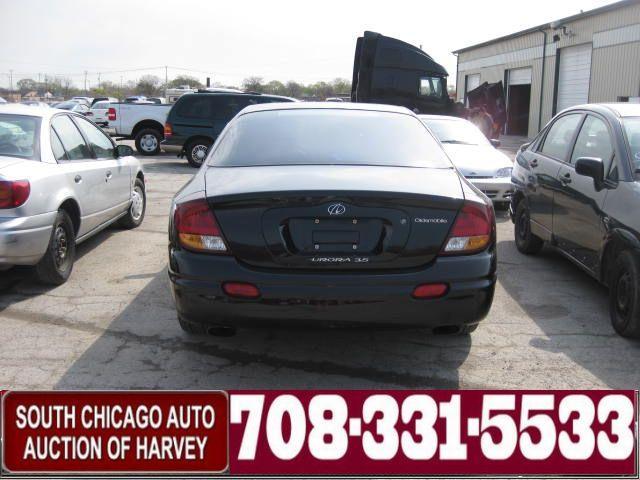 Oldsmobile Aurora 2001 photo 1