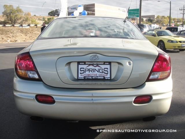 Oldsmobile Aurora 2001 photo 2