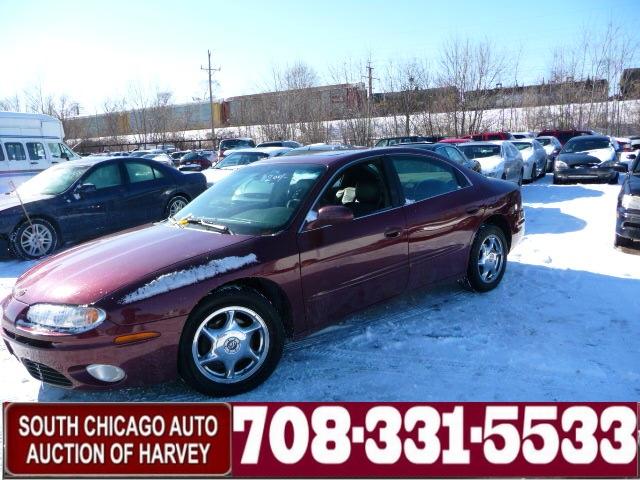 Oldsmobile Aurora 2001 photo 1