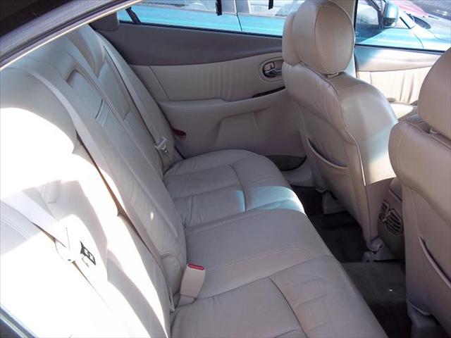 Oldsmobile Aurora 2001 photo 1