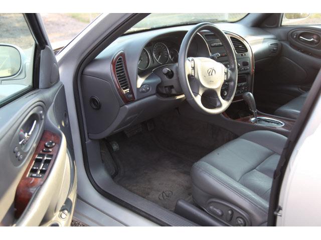 Oldsmobile Aurora 2001 photo 3