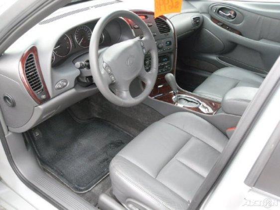 Oldsmobile Aurora 2001 photo 4