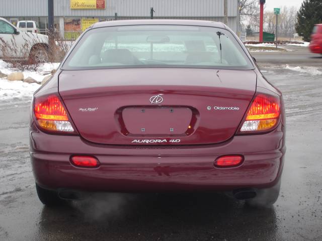 Oldsmobile Aurora 2001 photo 3